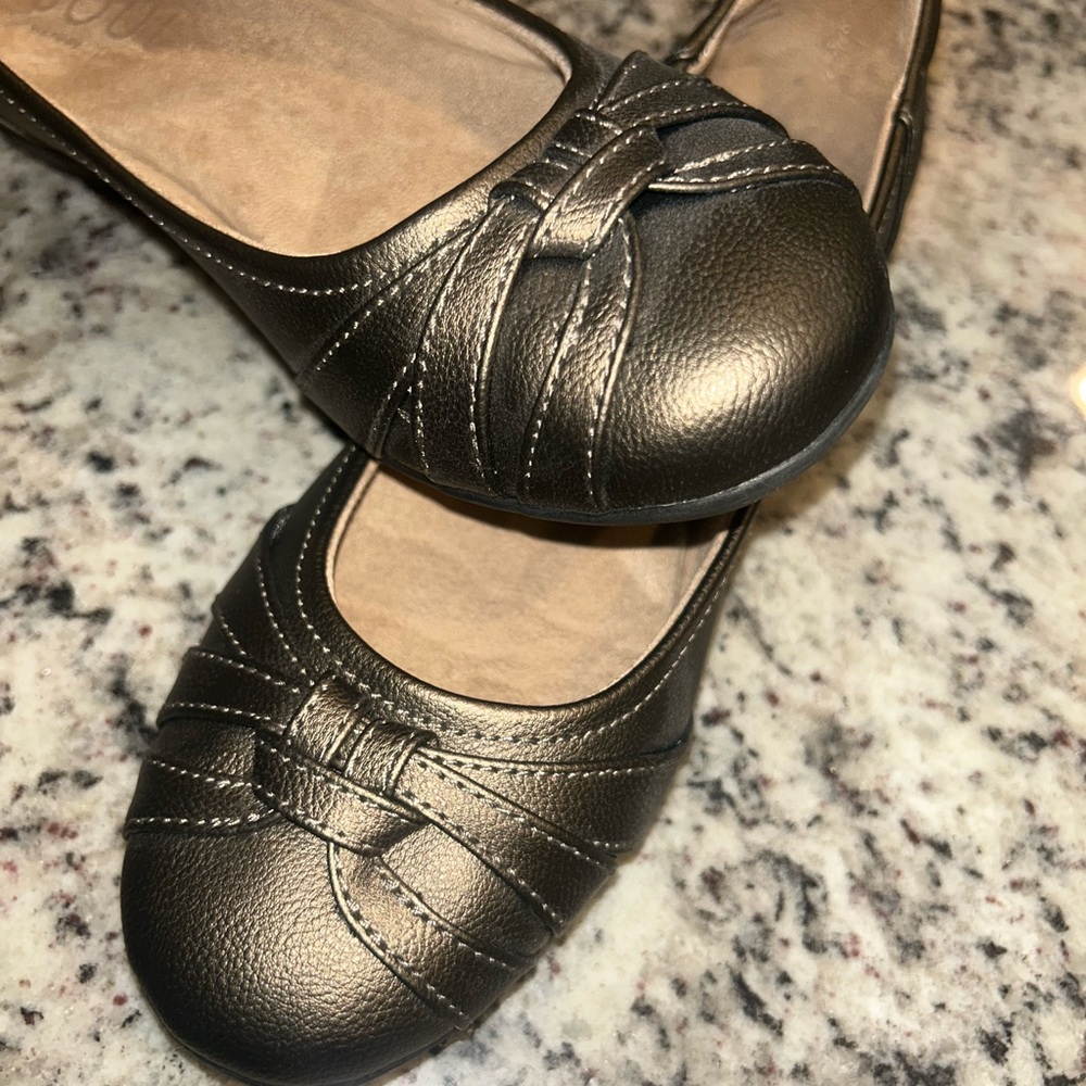 SOUL Naturalizer Metallic Flats
